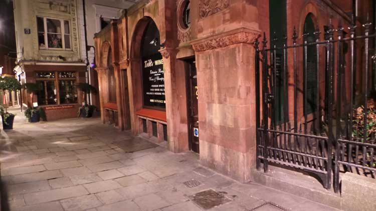 An old haunted alleyway off Cornhill.