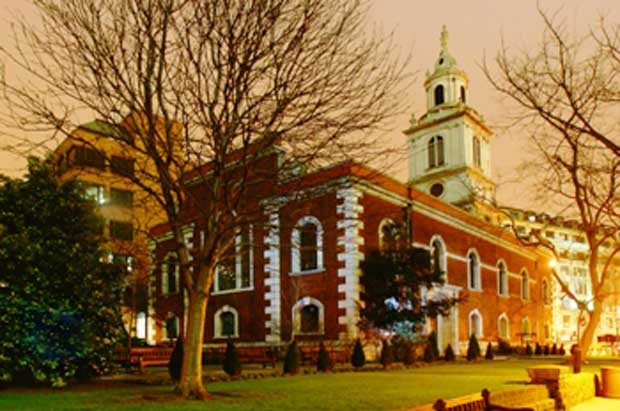 The church of St Botolph, Aldersgate, close to wich we end the ghost tour.